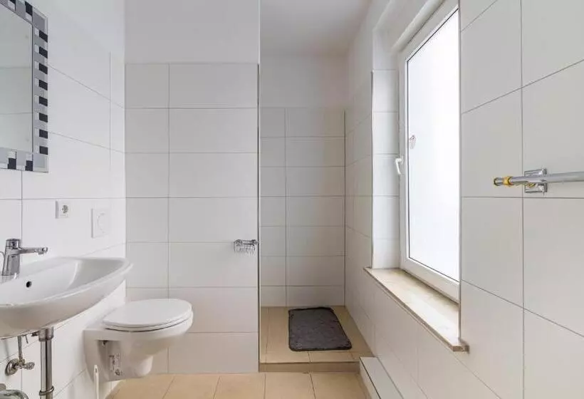 Pension Für Monteure In Leipzig