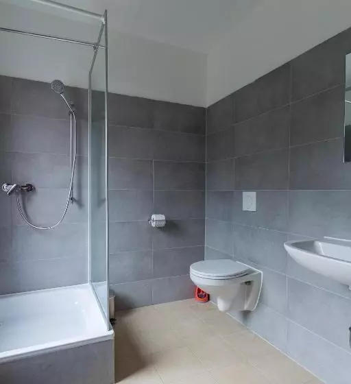 Pension Für Monteure In Leipzig