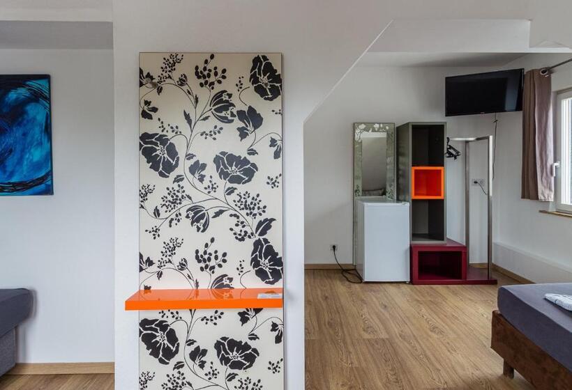 Pension Für Monteure In Leipzig