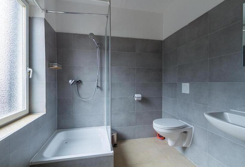 Pension Für Monteure In Leipzig