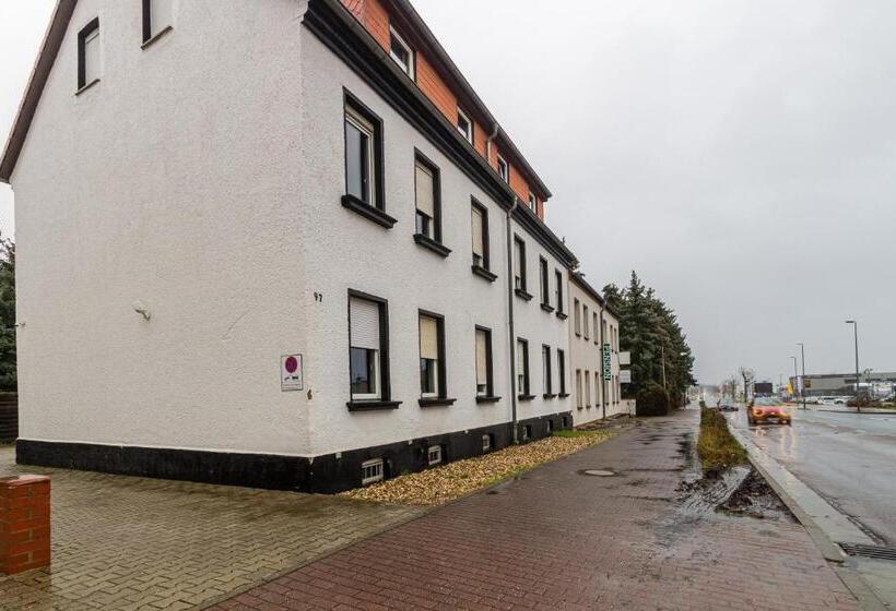 Pension Für Monteure In Leipzig