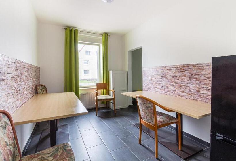 Pension Für Monteure In Leipzig