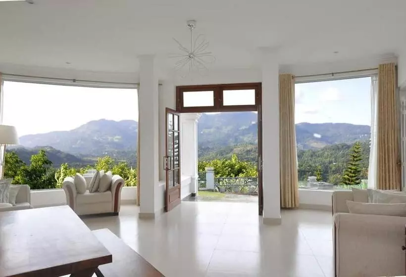 Aamiaismajoitus (B&B) Rose Hill Bungalow