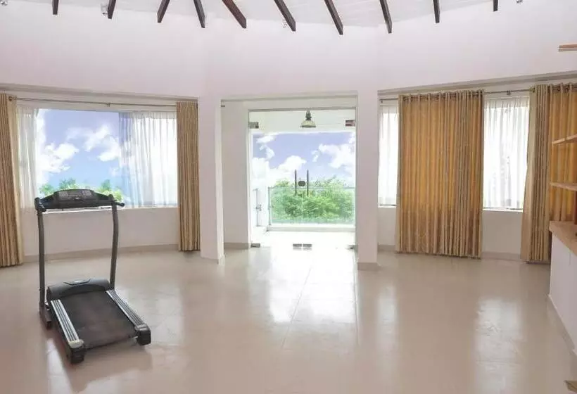 Aamiaismajoitus (B&B) Rose Hill Bungalow