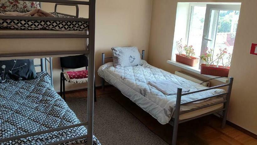 Genius Hostel Center With Grill Zone And Yard