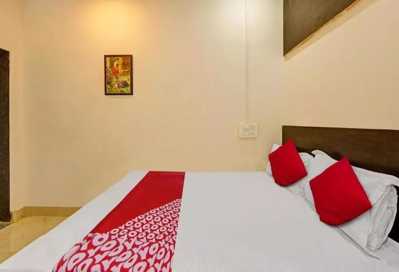 ホテル Oyo Flagship The Ashoka Boarding And Lodging
