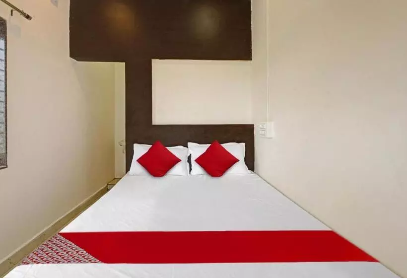 ホテル Oyo Flagship The Ashoka Boarding And Lodging