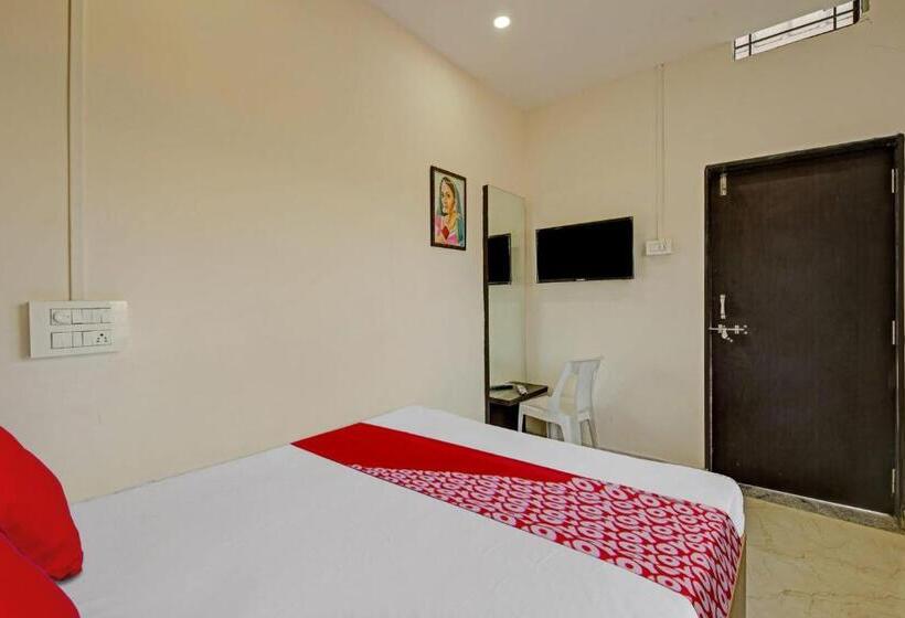 هتل Oyo Flagship The Ashoka Boarding And Lodging