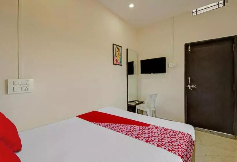 ホテル Oyo Flagship The Ashoka Boarding And Lodging