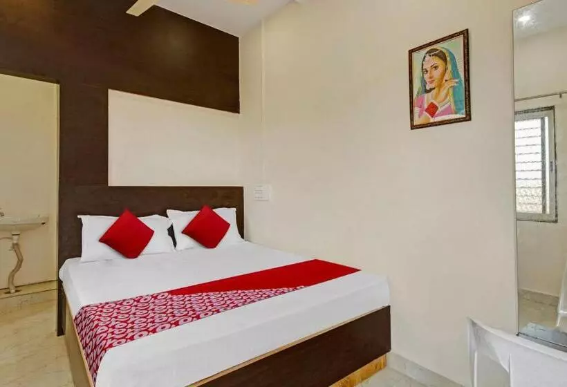 ホテル Oyo Flagship The Ashoka Boarding And Lodging