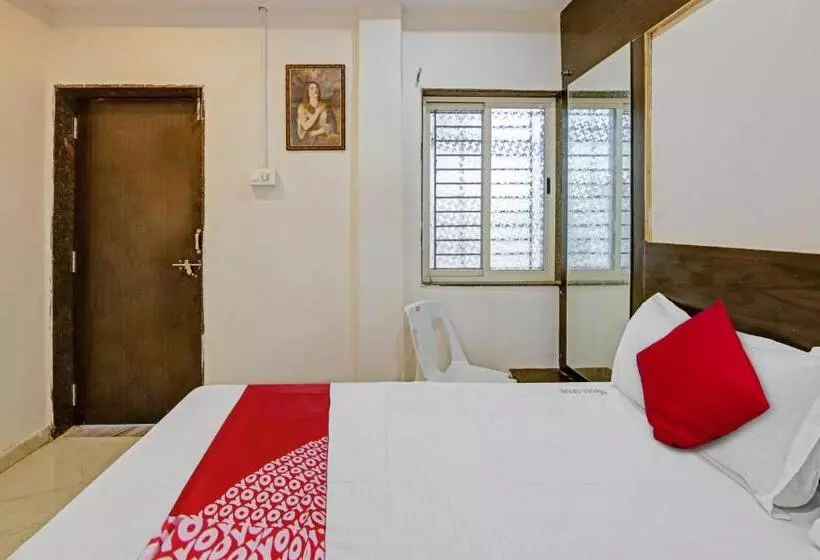 ホテル Oyo Flagship The Ashoka Boarding And Lodging