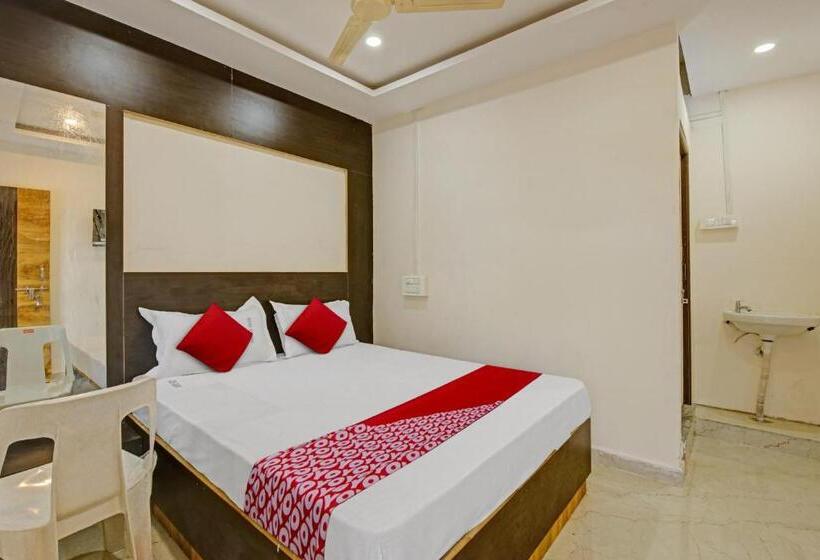 هتل Oyo Flagship The Ashoka Boarding And Lodging