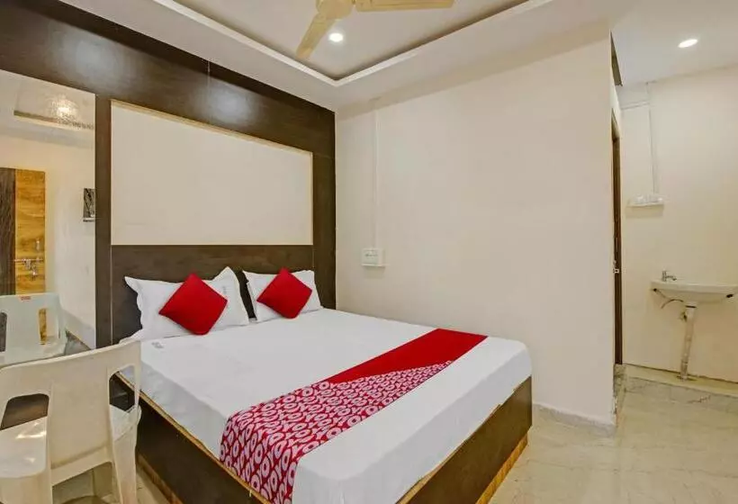 ホテル Oyo Flagship The Ashoka Boarding And Lodging