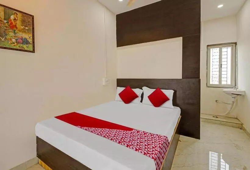 ホテル Oyo Flagship The Ashoka Boarding And Lodging