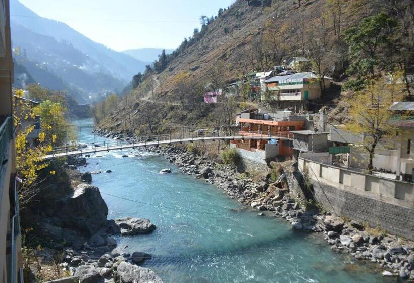 Pc Green Hotel, Mahandri, Kaghan