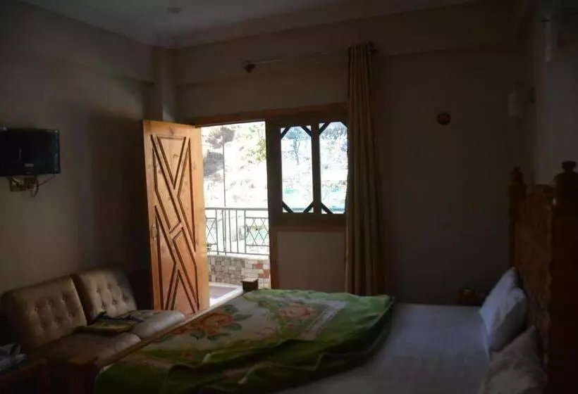 Pc Green Hotel, Mahandri, Kaghan