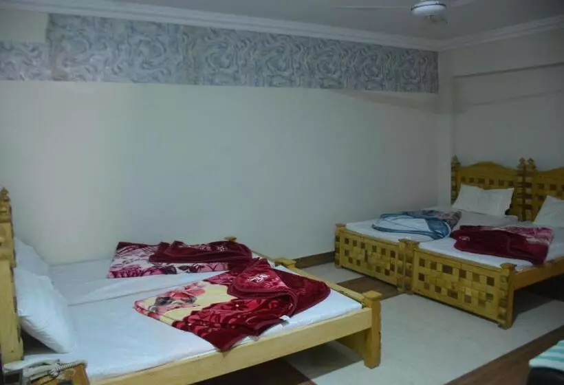 Pc Green Hotel, Mahandri, Kaghan