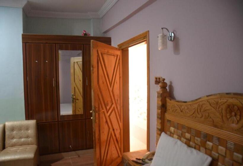 Pc Green Hotel, Mahandri, Kaghan