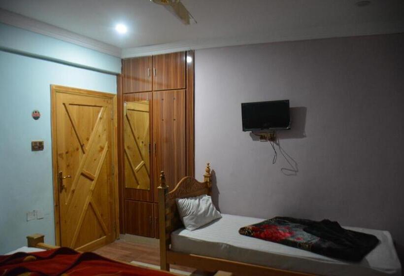 Pc Green Hotel, Mahandri, Kaghan