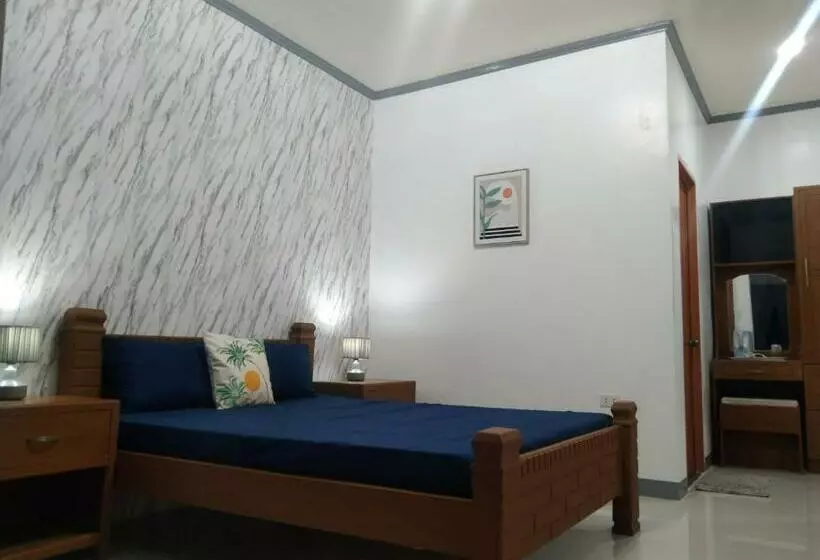 ペンション Elen Inn   Malapascua Island Non Aircondition1