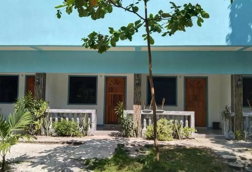 ペンション Elen Inn   Malapascua Island Non Aircondition1