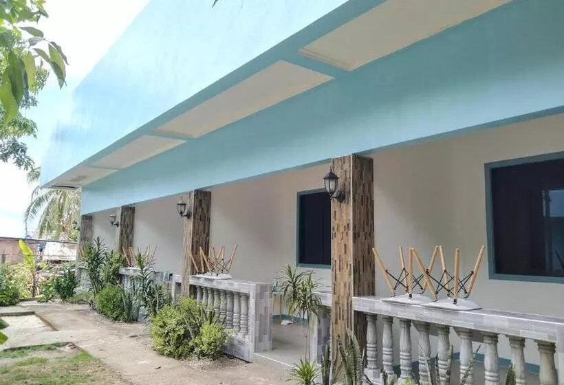 ペンション Elen Inn   Malapascua Island Non Aircondition1