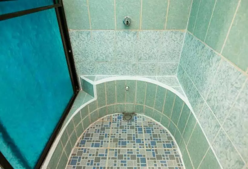 هاستل Hostal Victoria