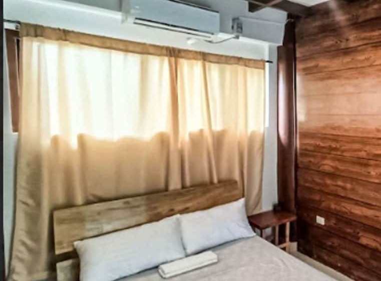 호텔 Camotes Lake House