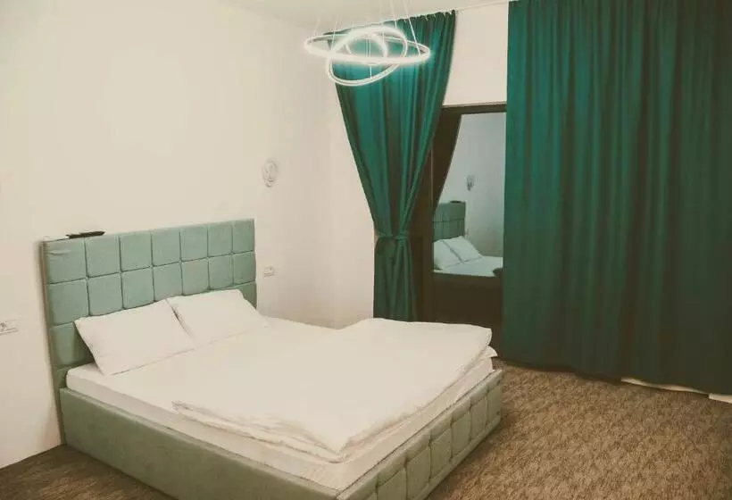 Aamiaismajoitus (B&B) Casa Amnisty