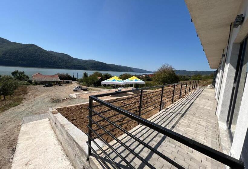 تختخواب و صبحانه Casa Amnisty