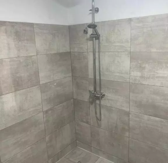 Aamiaismajoitus (B&B) Casa Amnisty