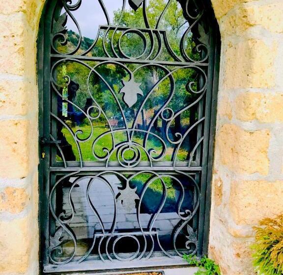 مبيت وإفطار Stanza Panoramica Dimora Bella Civita