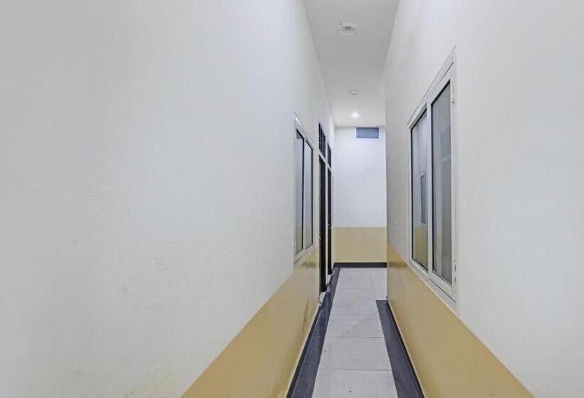 فندق O Sharvil Inn