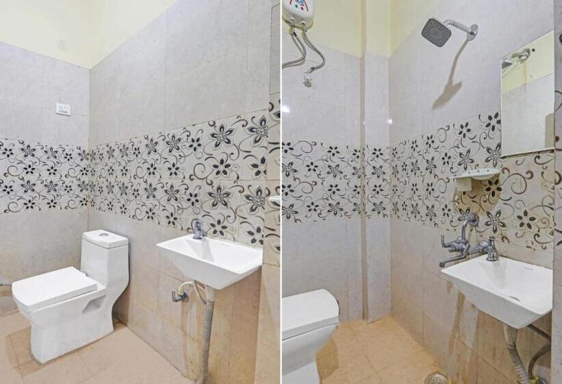 فندق O Sharvil Inn