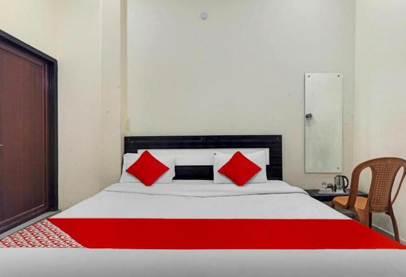 فندق O Sharvil Inn