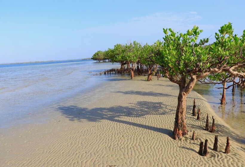 هتل The Funzi Keys