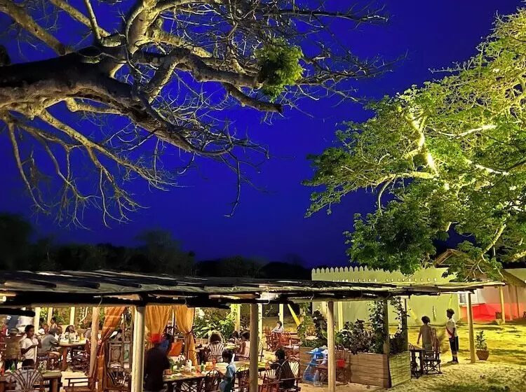 هتل The Funzi Keys