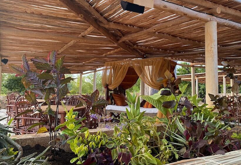 هتل The Funzi Keys