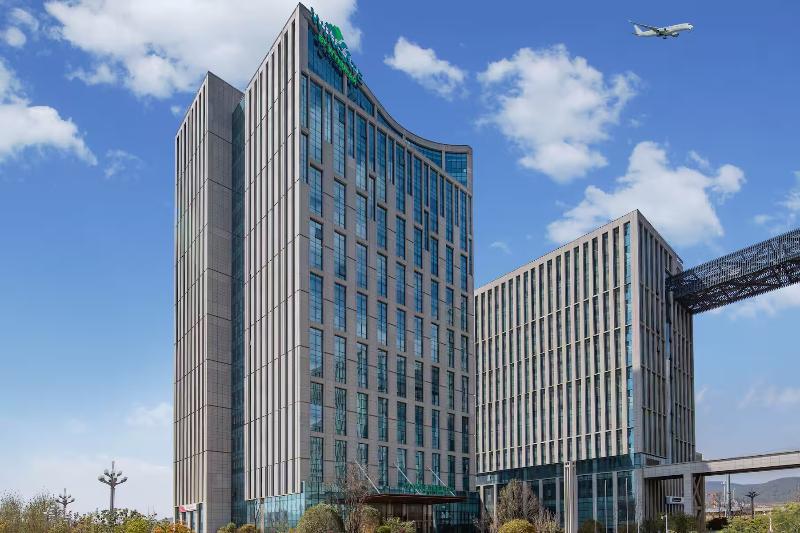 Отель Wingate By Wyndham Kunming Airport