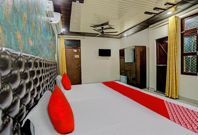 Oyo Flagship K1 Hotel And Restaurant