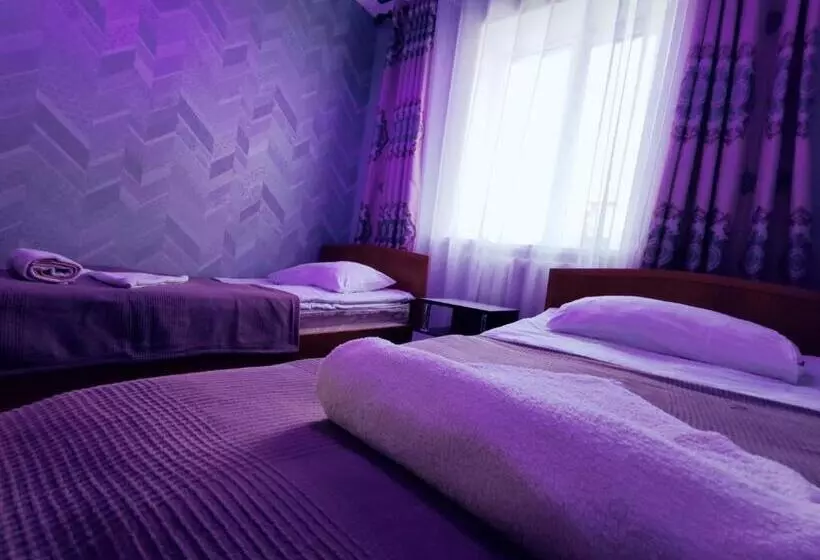 پانسیون Guest House Adimi