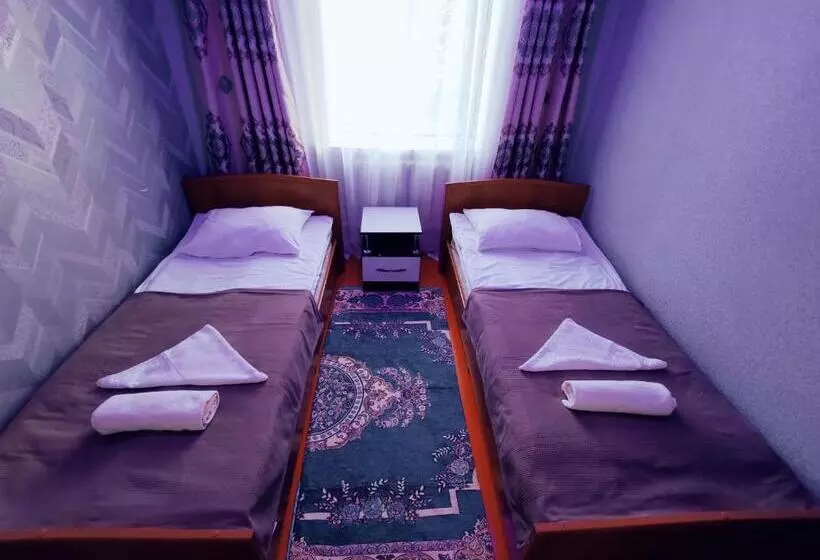 پانسیون Guest House Adimi