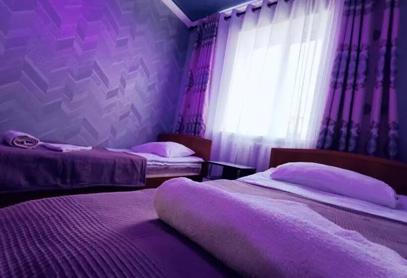 پانسیون Guest House Adimi