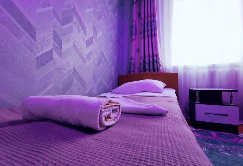 پانسیون Guest House Adimi