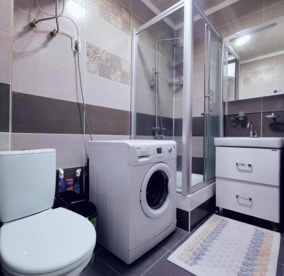 پانسیون Guest House Adimi