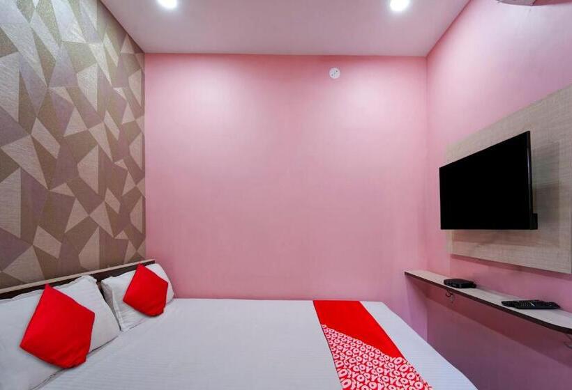 호텔 Jai Jagannath Inn