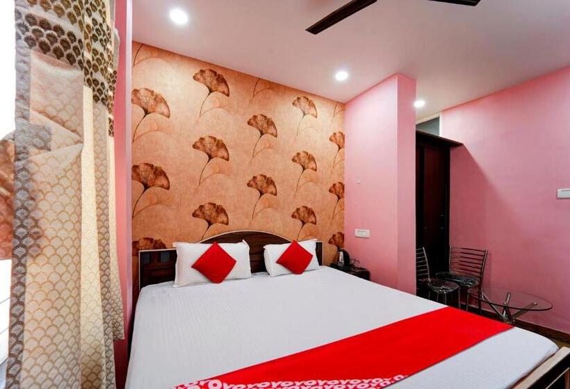 호텔 Jai Jagannath Inn