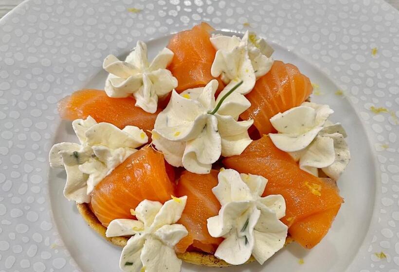 住宿加早餐  Appartement Avec Piscine De La Croix