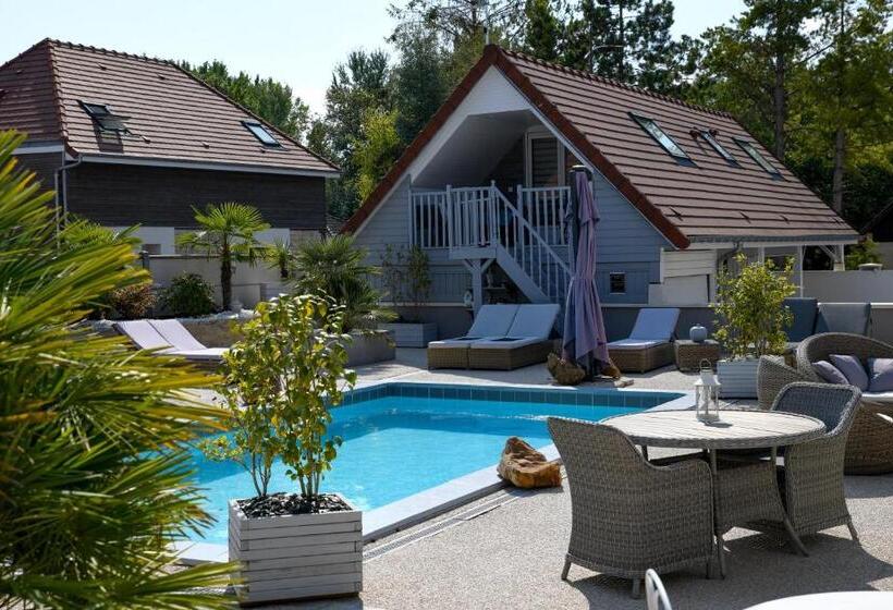 住宿加早餐  Appartement Avec Piscine De La Croix