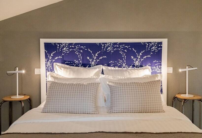 تختخواب و صبحانه Clos Des Moulins